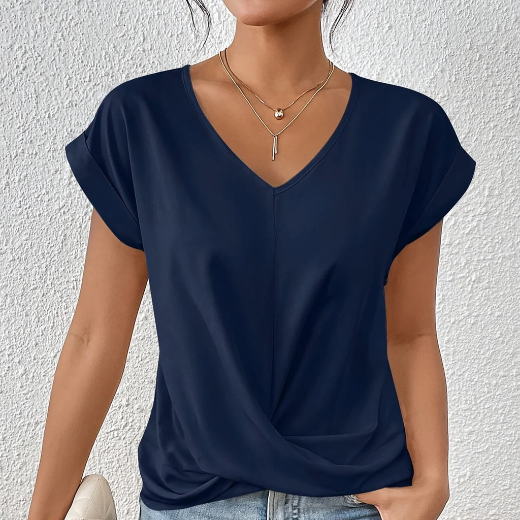 Cleo | Camiseta casual con escote corazón