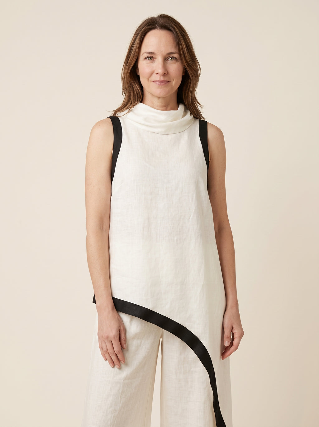 AMALIA | Flowy Cut Set