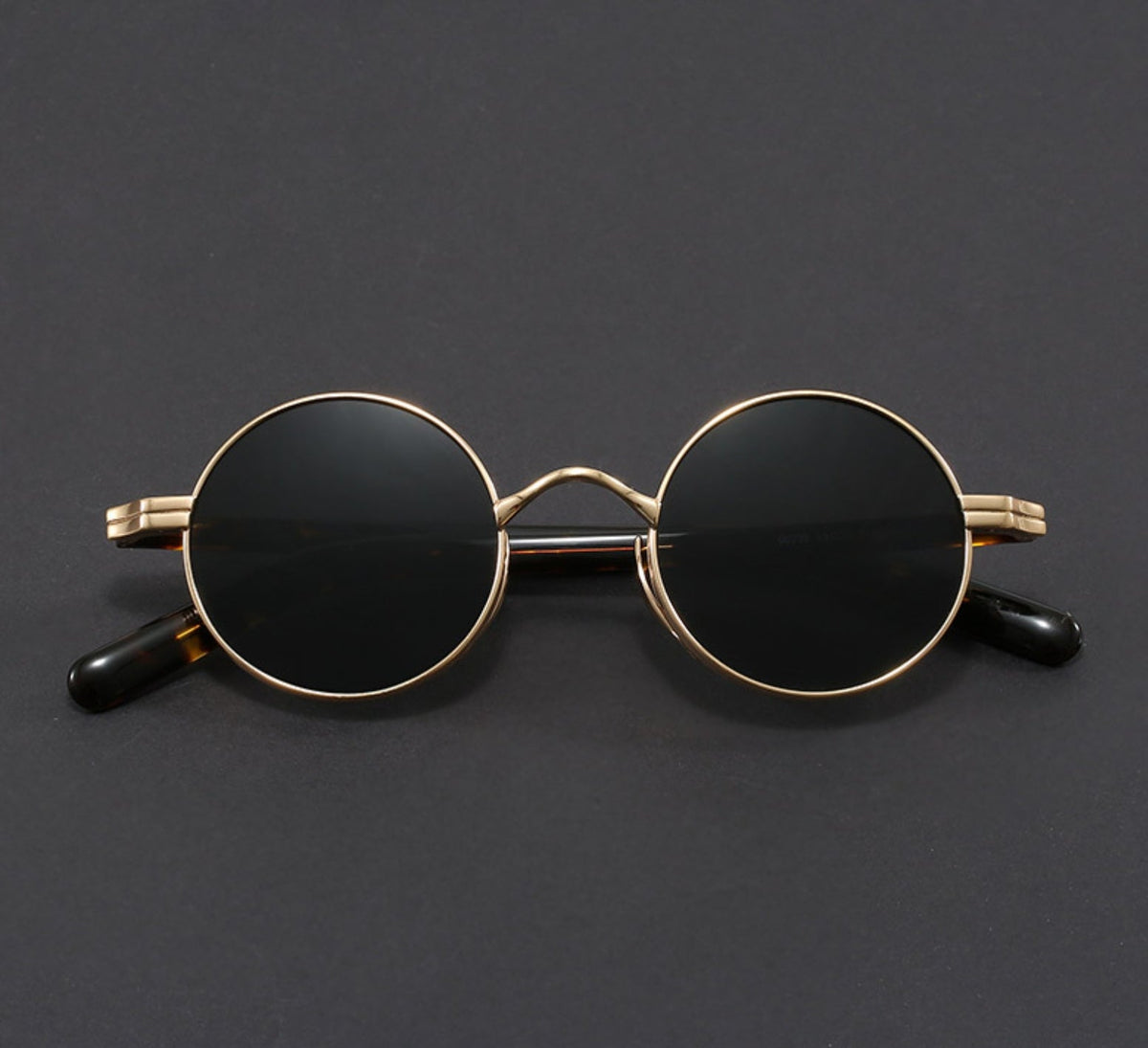 Francois Round Shades