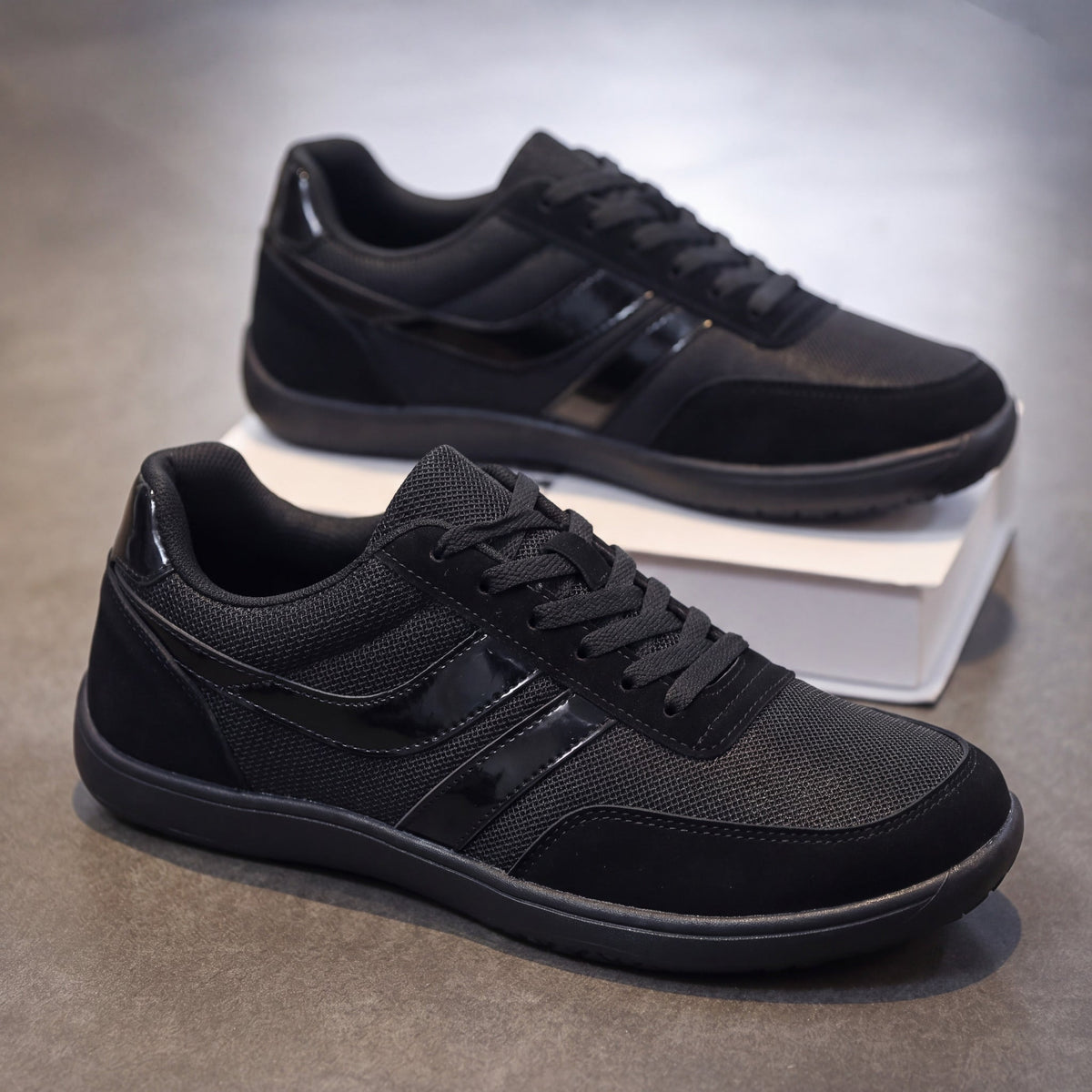 Rally Runner Sneaker