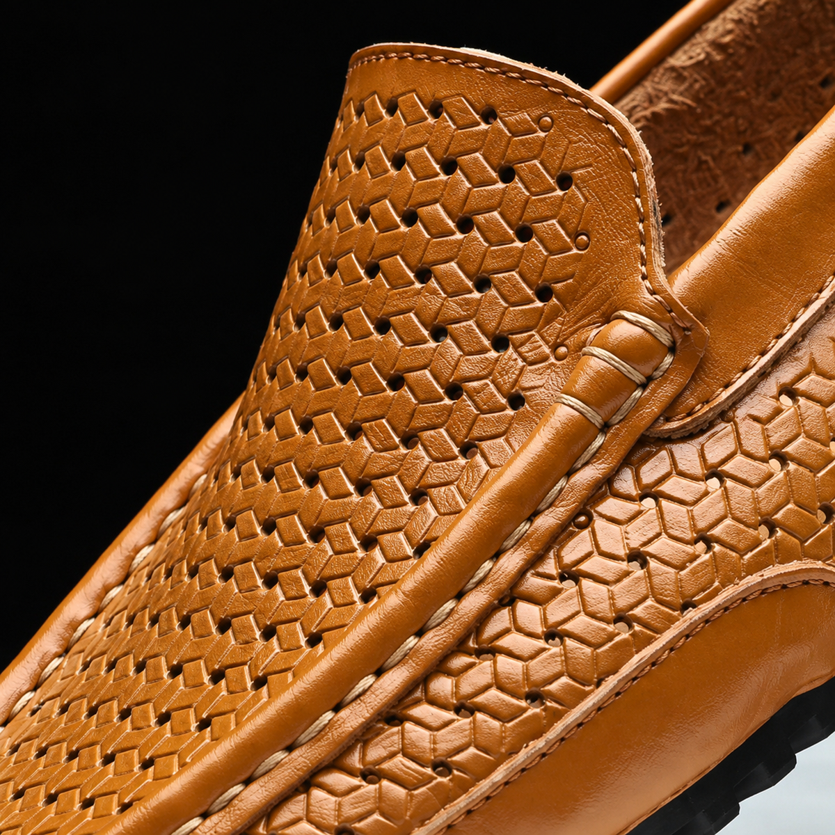 Venetie Leather Loafer