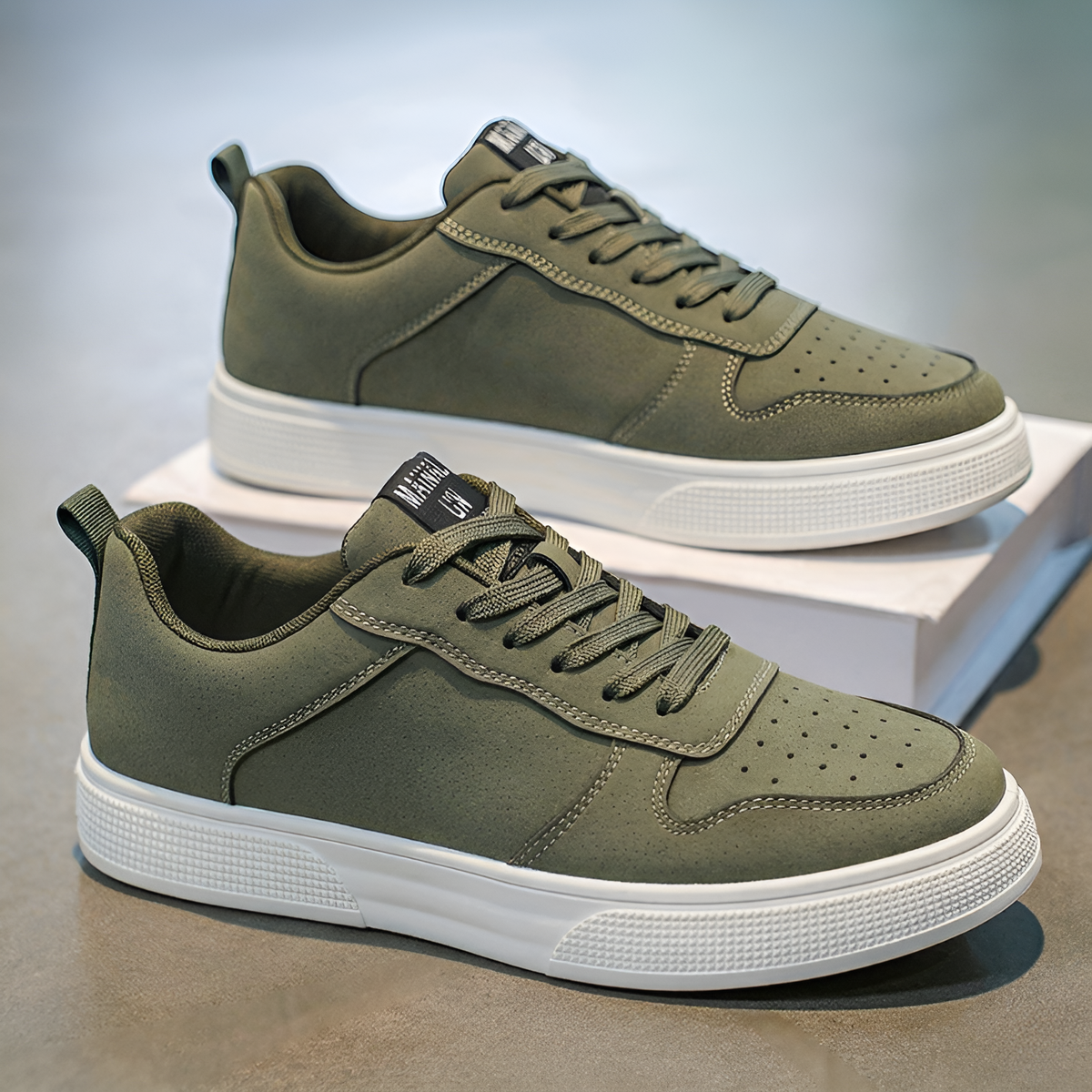 Ace-01 Sneaker